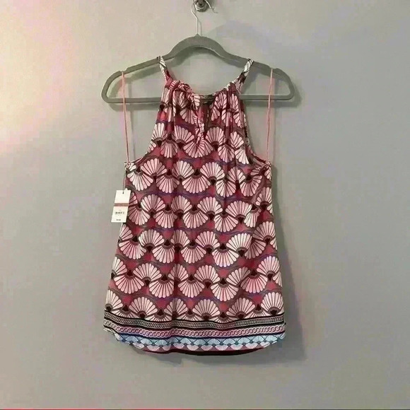 Crown & Ivy Sleeveless Adjustable Tie Neck Blouse NEW NWT Size XS - Picture 4 of 5